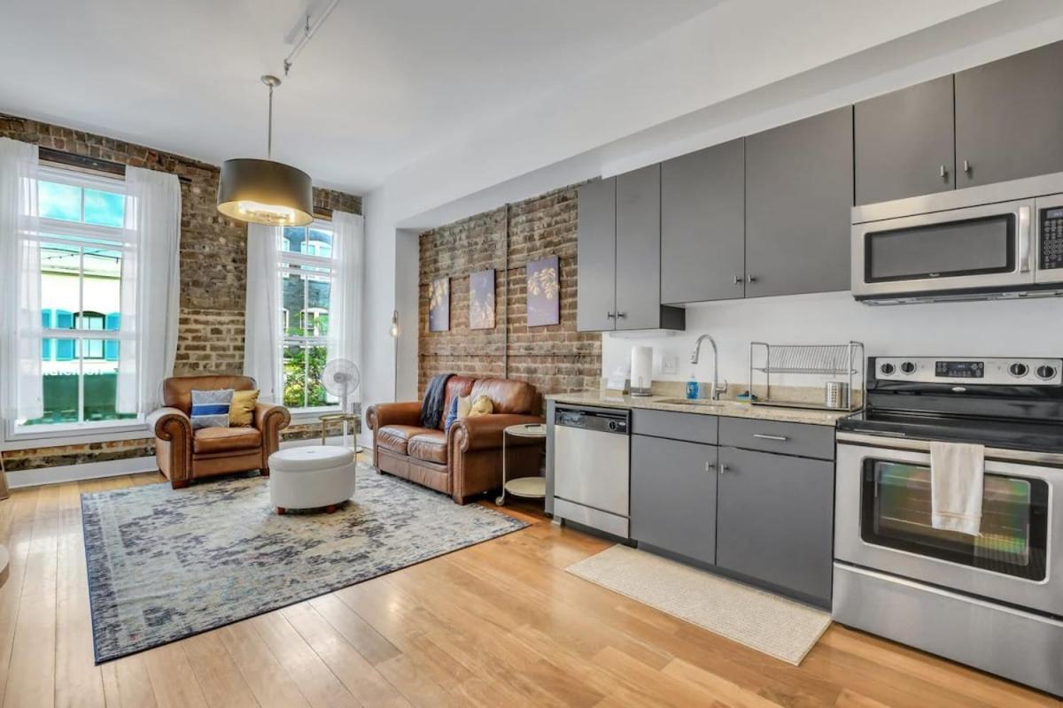 Lush Savannah Loft - Near Plant Riverside District المظهر الخارجي الصورة